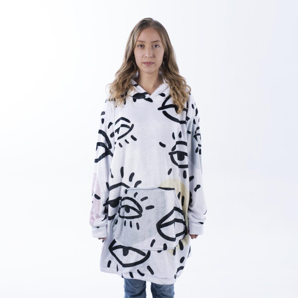 Buzo White Eyes Oversize