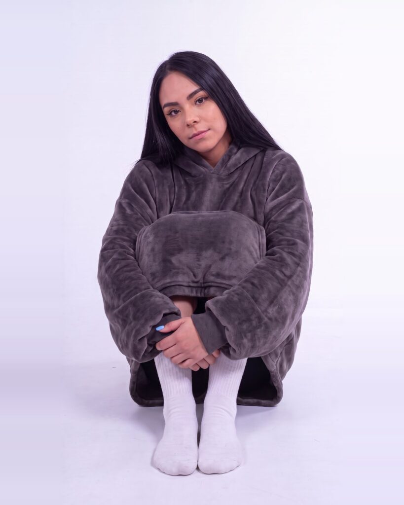 Buzo Oversize Gris Oscuro – foto 8
